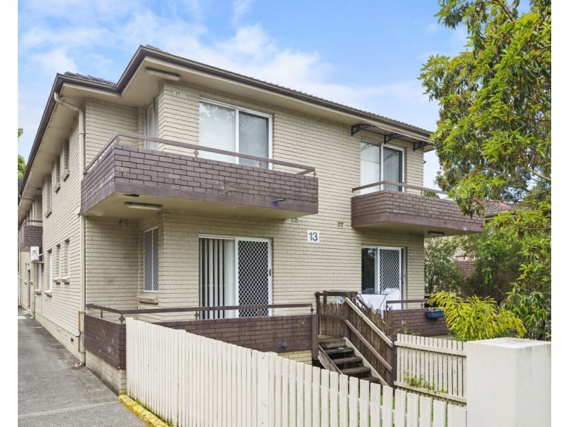 1/11-13 Crown Street, Granville NSW 2142