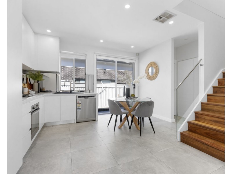 1/170 Dunmore Street, Wentworthville NSW 2145