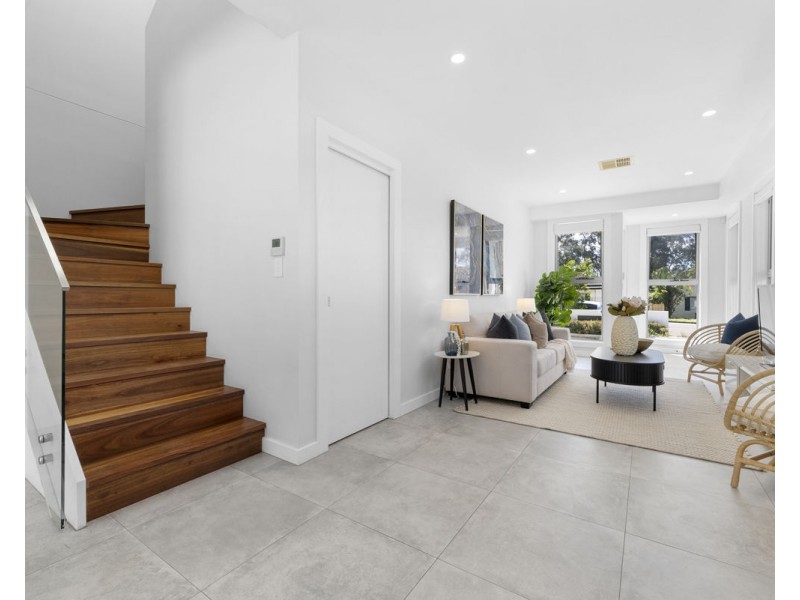 1/170 Dunmore Street, Wentworthville NSW 2145