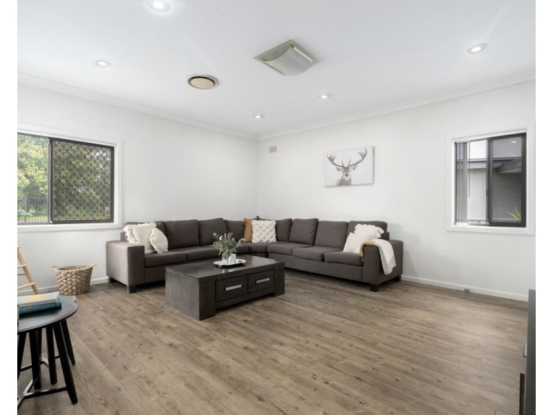 15 Mera Street, Guildford NSW 2161