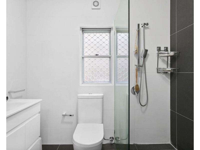 35 Chamberlain Road, Guildford NSW 2161