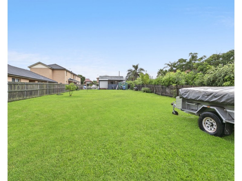 35 Chamberlain Road, Guildford NSW 2161