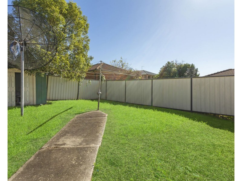 21a Elsinore Street, Merrylands NSW 2160