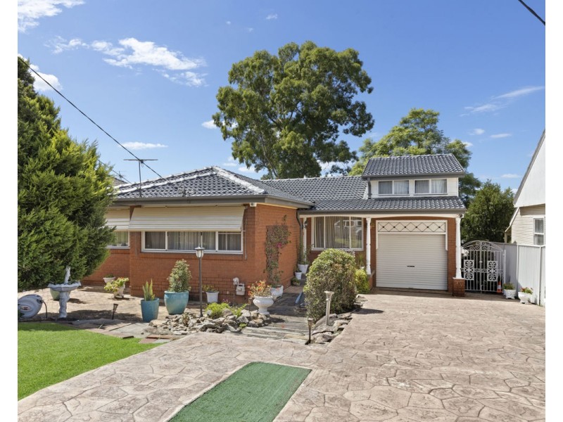 7 Damien Avenue, Greystanes NSW 2145