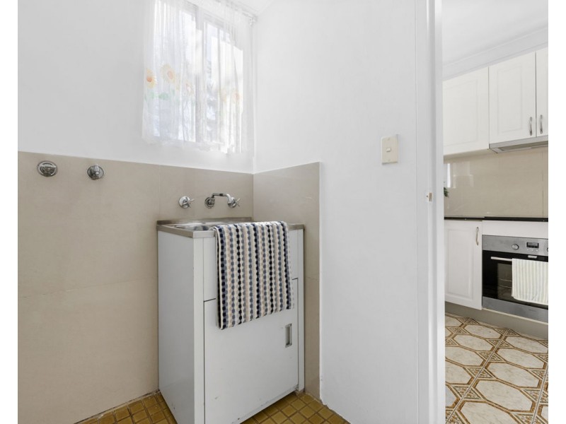 1/18 Crown Street, Granville NSW 2142