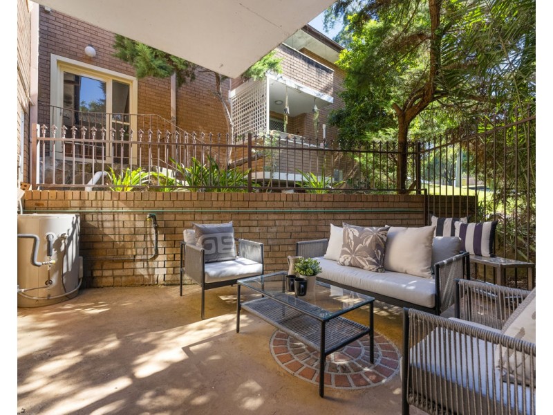 1/18 Crown Street, Granville NSW 2142