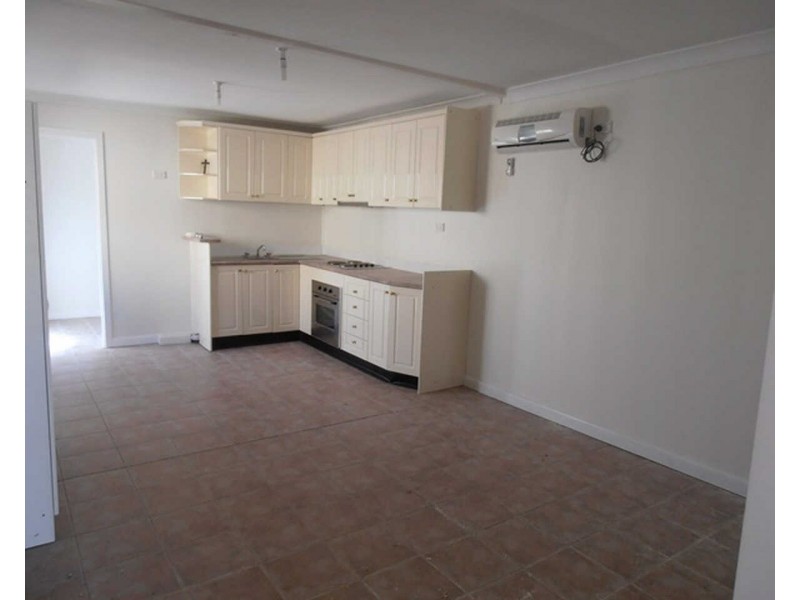 7a Flamingo Pl, Pendle Hill NSW 2145