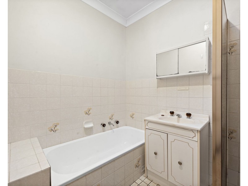 5/68-70 The Esplanade, Guildford NSW 2161