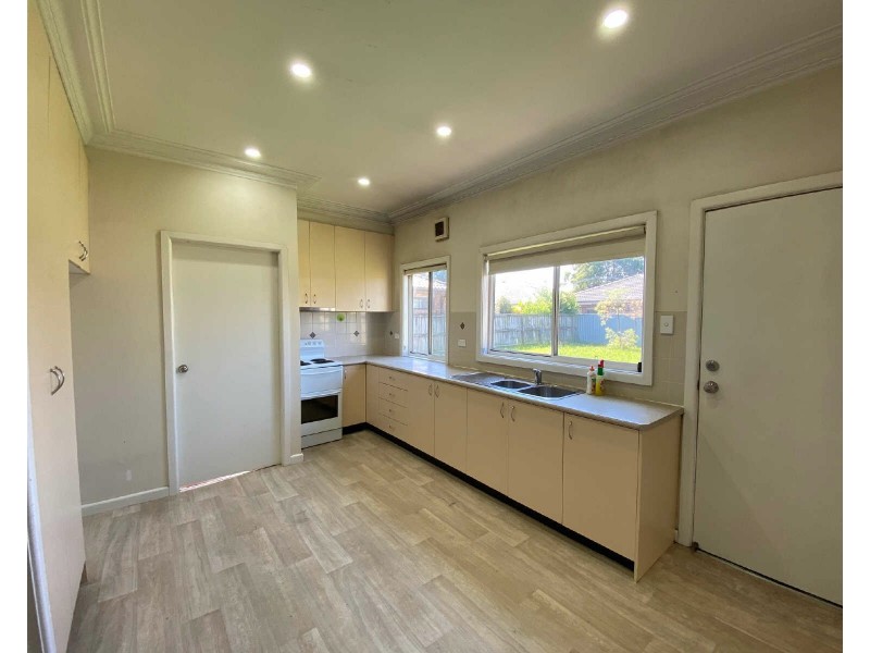 127 Girraween Road, Girraween NSW 2145