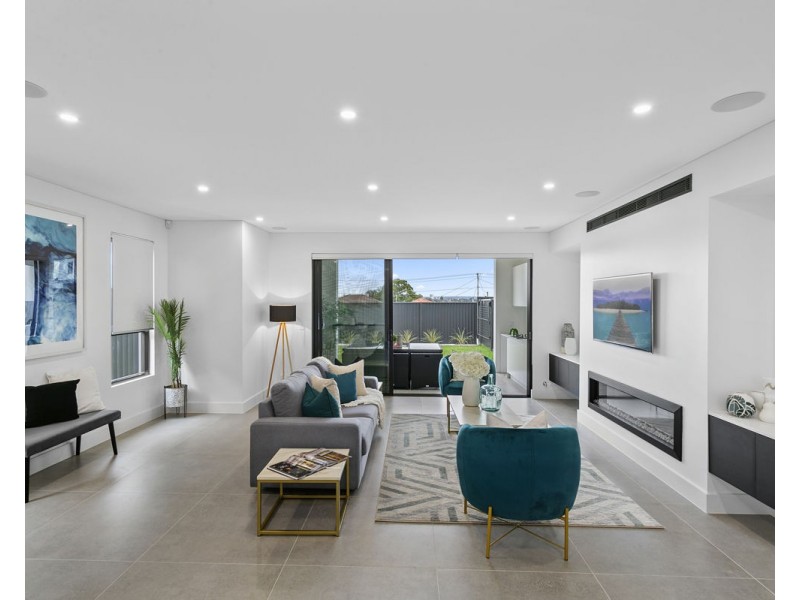 54 Edna Avenue, Merrylands NSW 2160