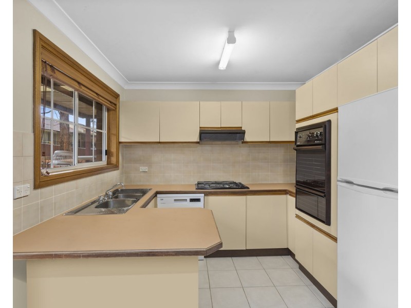 8/83 Queen Street, Guildford NSW 2161