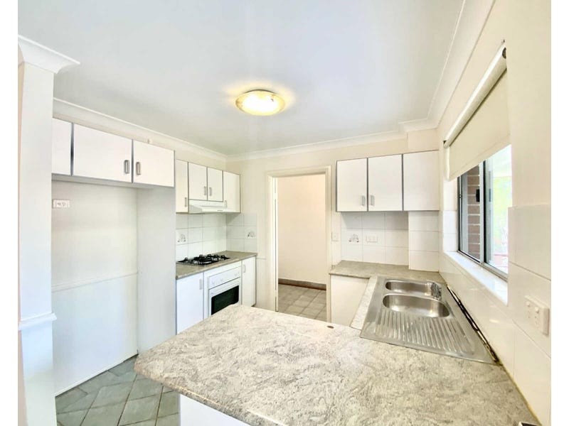 28/132-140 Station ST, Wentworthville NSW 2145