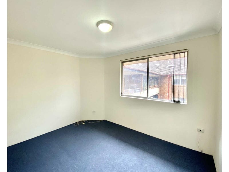 28/132-140 Station ST, Wentworthville NSW 2145