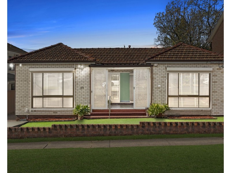 39 Ridge Street, Merrylands NSW 2160