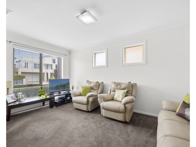 25 Lawson Avenue, Pemulwuy NSW 2145