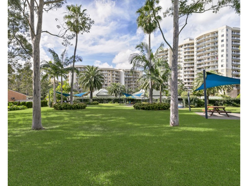 810/91a Bridge Road, Westmead NSW 2145