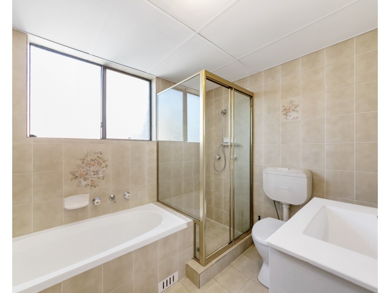 8/138 Military Rd, Guildford NSW 2161