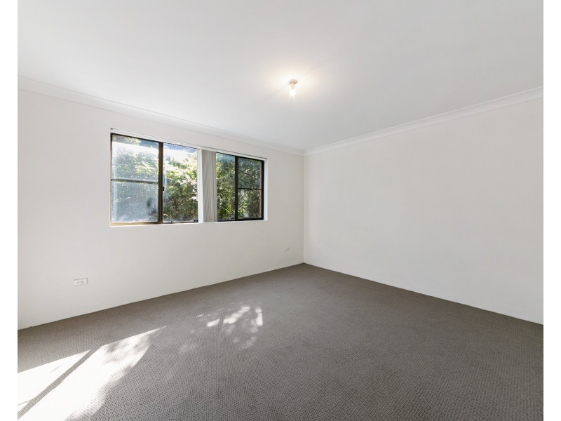 8/138 Military Rd, Guildford NSW 2161