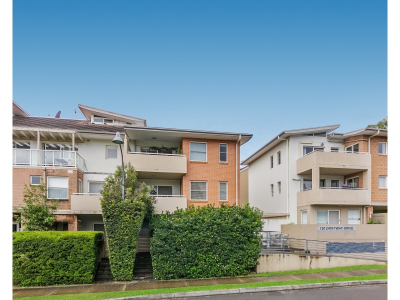 35/120 Driftway Dr, Pemulwuy NSW 2145
