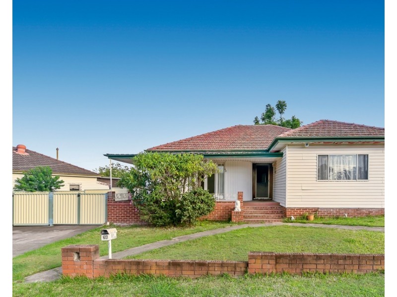 60 Alexandra Av, Westmead NSW 2145