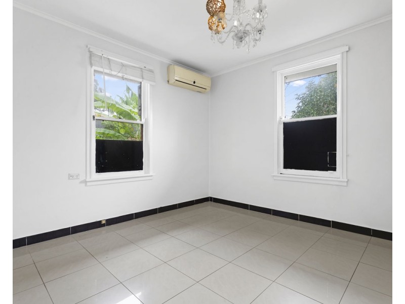 6 Flaherty Boulevard, Granville NSW 2142