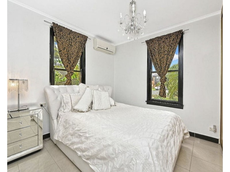 6 Flaherty Boulevard, Granville NSW 2142