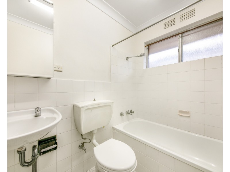 4/22 Newman St, Merrylands NSW 2160