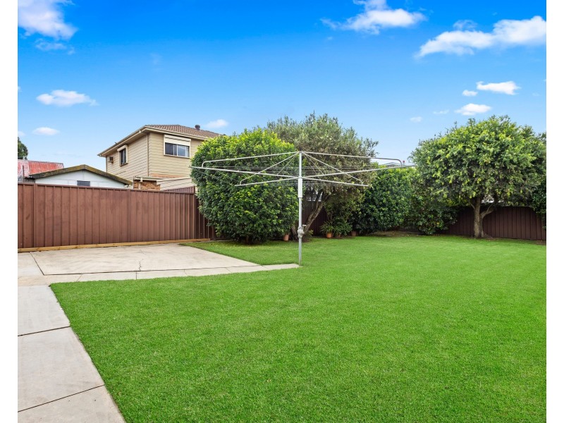 57 Birmingham St, Merrylands NSW 2160
