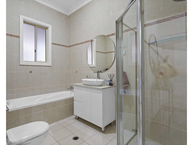 136 Chetwynd Rd, Guildford NSW 2161