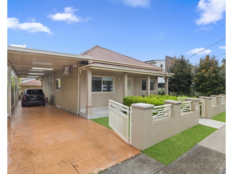 136 Chetwynd Rd, Guildford NSW 2161