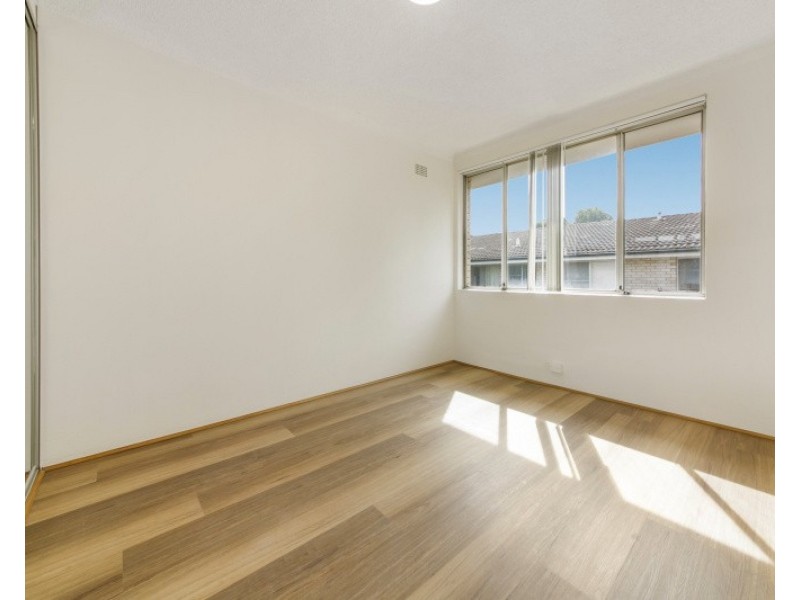 06/21 Cambridge St, Merrylands NSW 2160