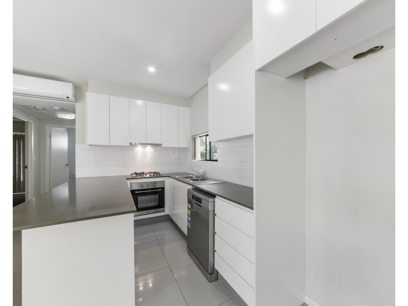 1/8 Wigram St, Harris Park NSW 2150