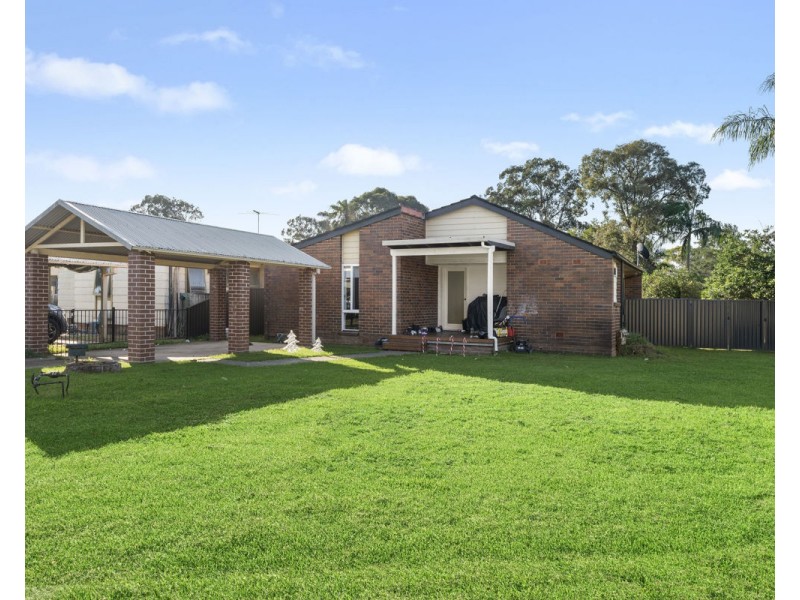 8 & 8a Capparis Circuit, Bidwill NSW 2770