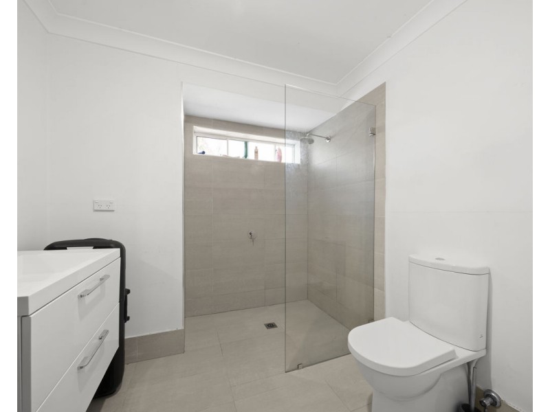 8 & 8a Capparis Circuit, Bidwill NSW 2770