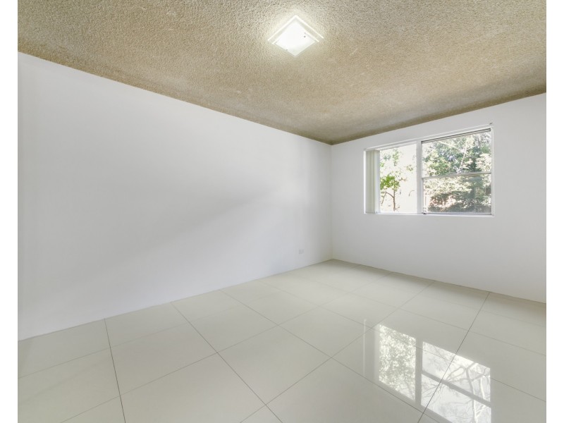 3/84-86 The Esplanade, Guildford NSW 2161