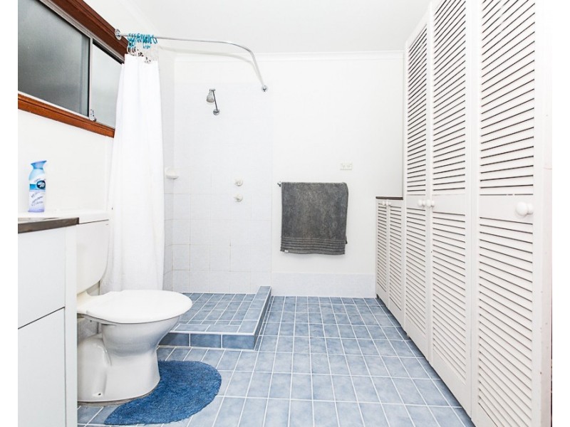 122 Smith St, Pendle Hill NSW 2145