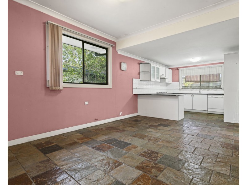 61 Cecil Street, Guildford NSW 2161