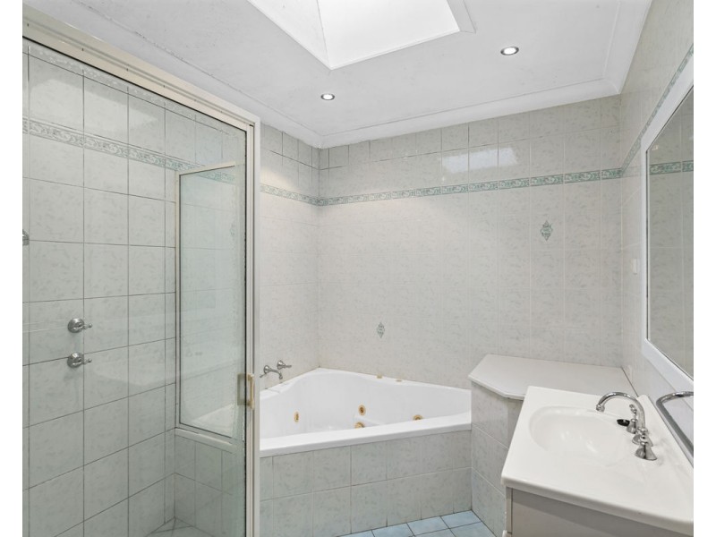 61 Cecil Street, Guildford NSW 2161