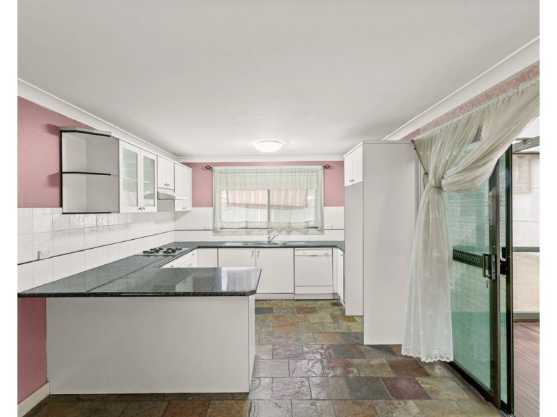 61 Cecil Street, Guildford NSW 2161