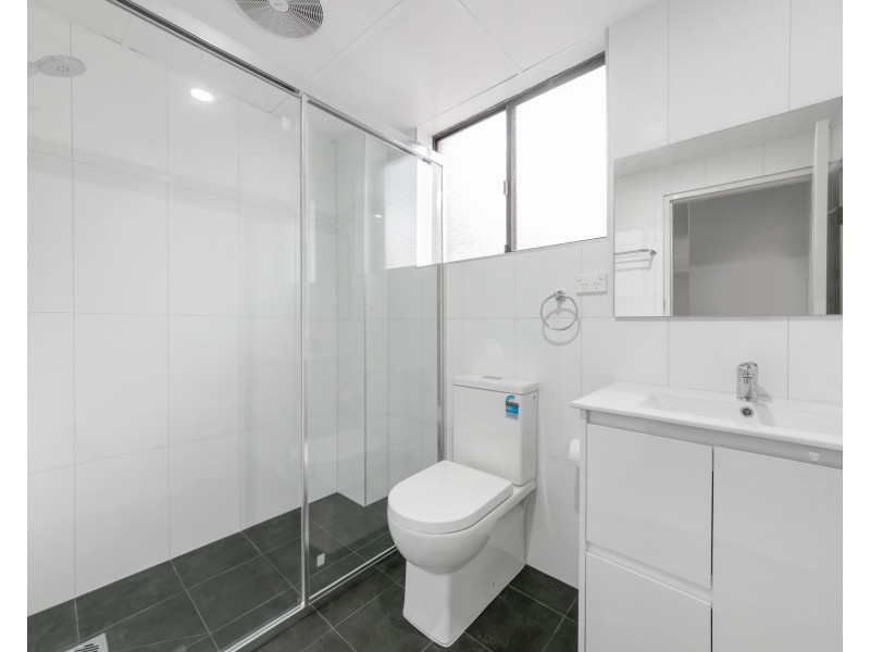 1/22-24 Paton St, Merrylands NSW 2160