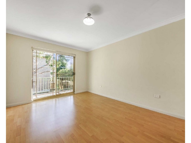 18/53 Manchester St, Merrylands NSW 2160