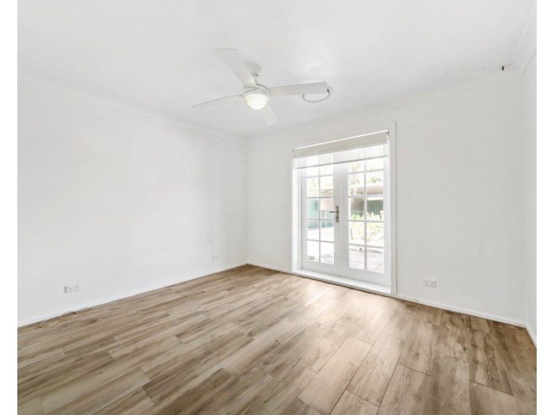 251 Madagascar Dr, Kings Park NSW 2148