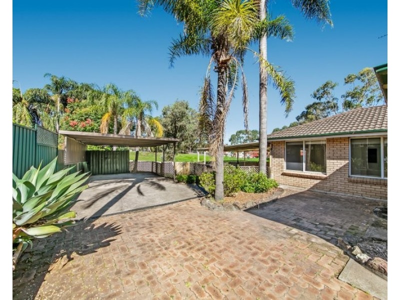 251 Madagascar Dr, Kings Park NSW 2148