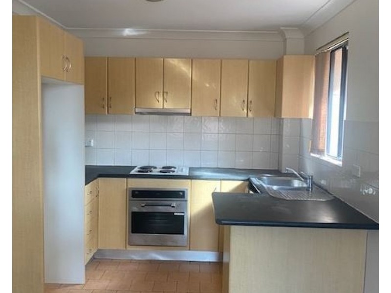 17/105 Stapleton St, Pendle Hill NSW 2145