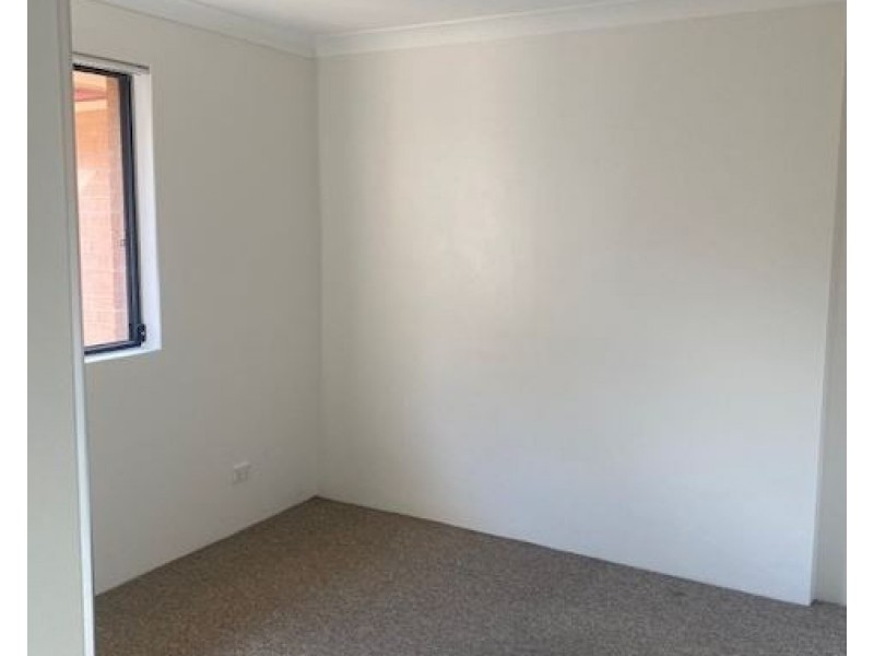 17/105 Stapleton St, Pendle Hill NSW 2145