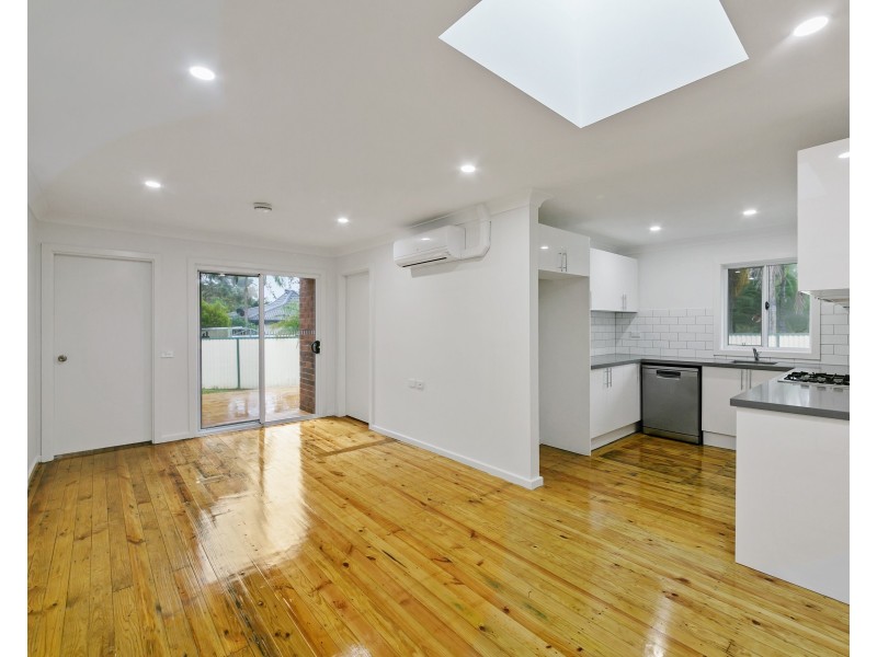 8 Capparis Cct, Bidwill NSW 2770