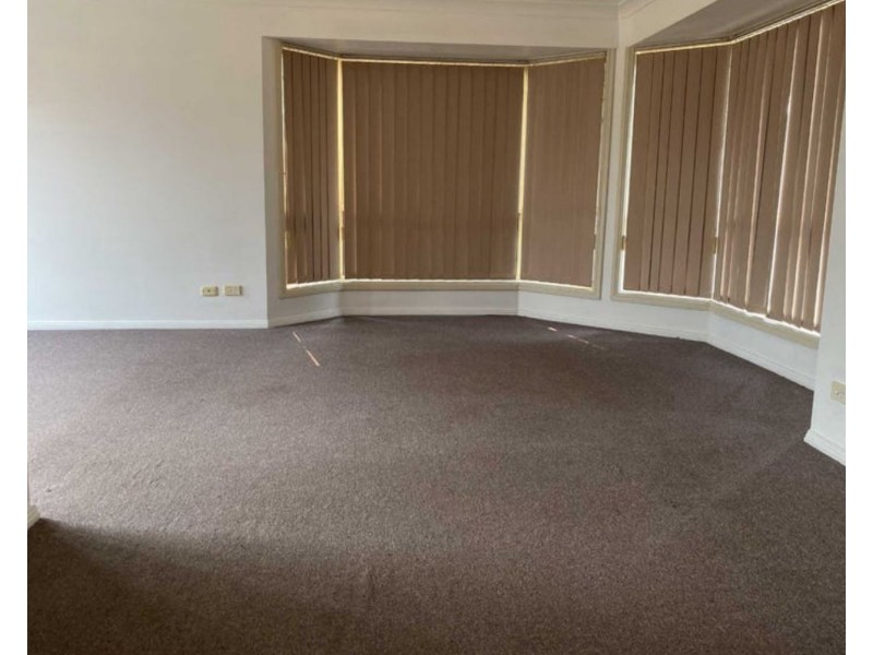 1 Lough Lane, Guildford NSW 2161