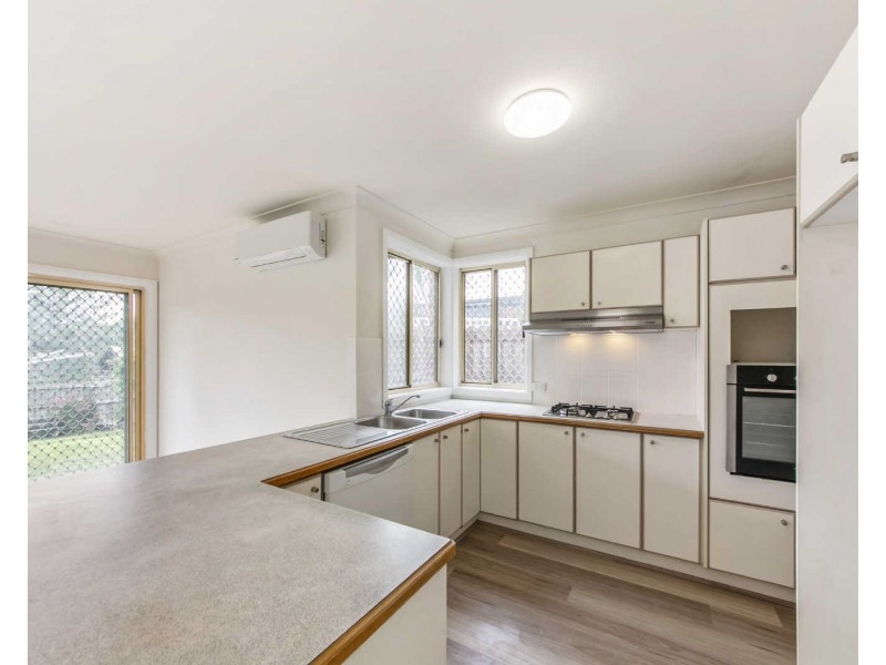 33 Elford Cr, Merrylands West NSW 2160