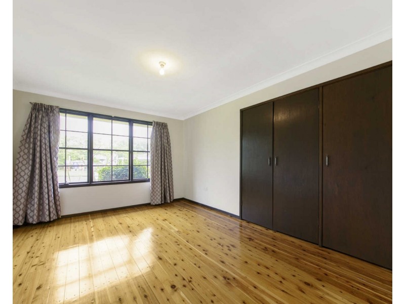 15 Solander Rd, Kings Langley NSW 2147