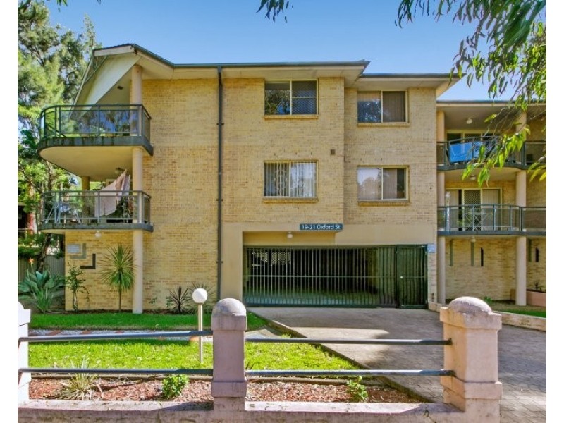 12/19 Oxford St, Merrylands NSW 2160